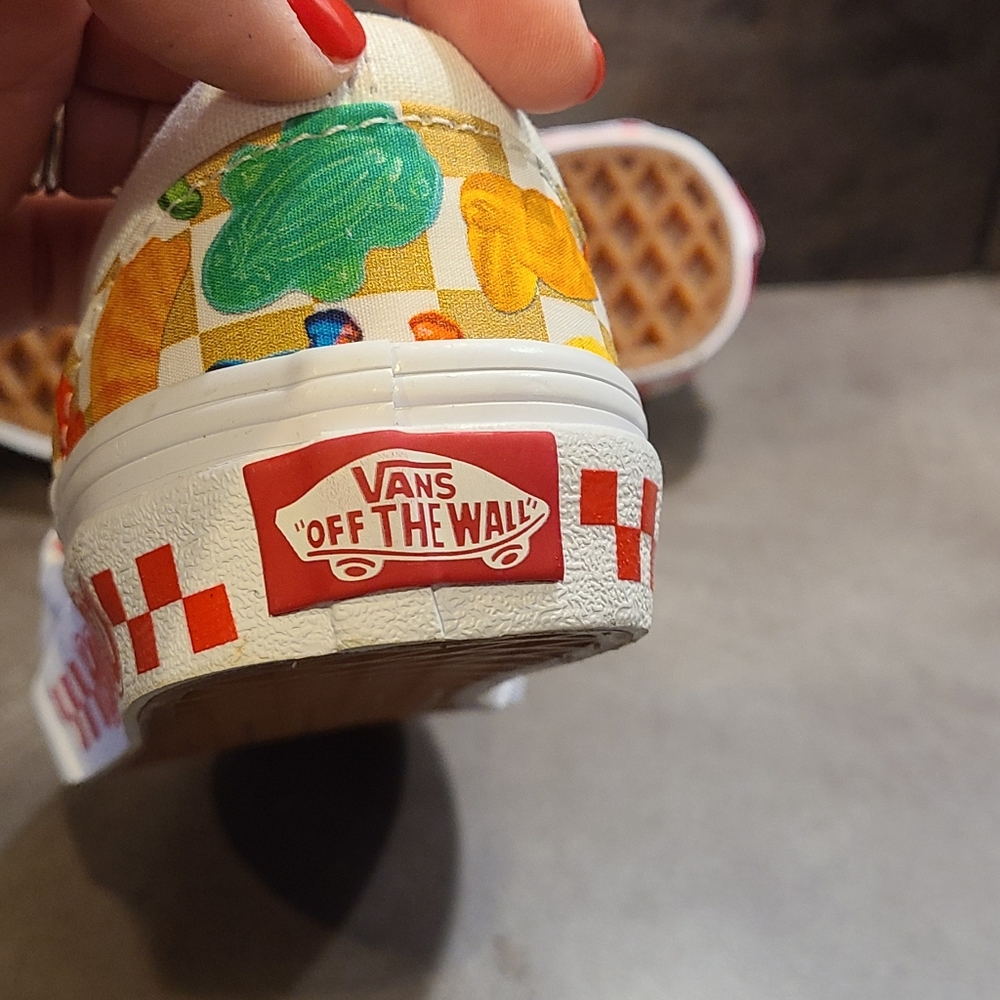 Vans x Haribo The Classsic Slip-On in Haribo Goldbears Checkerboard Multi - Picture 4 of 7